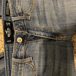 Hollister skinny jeans!
